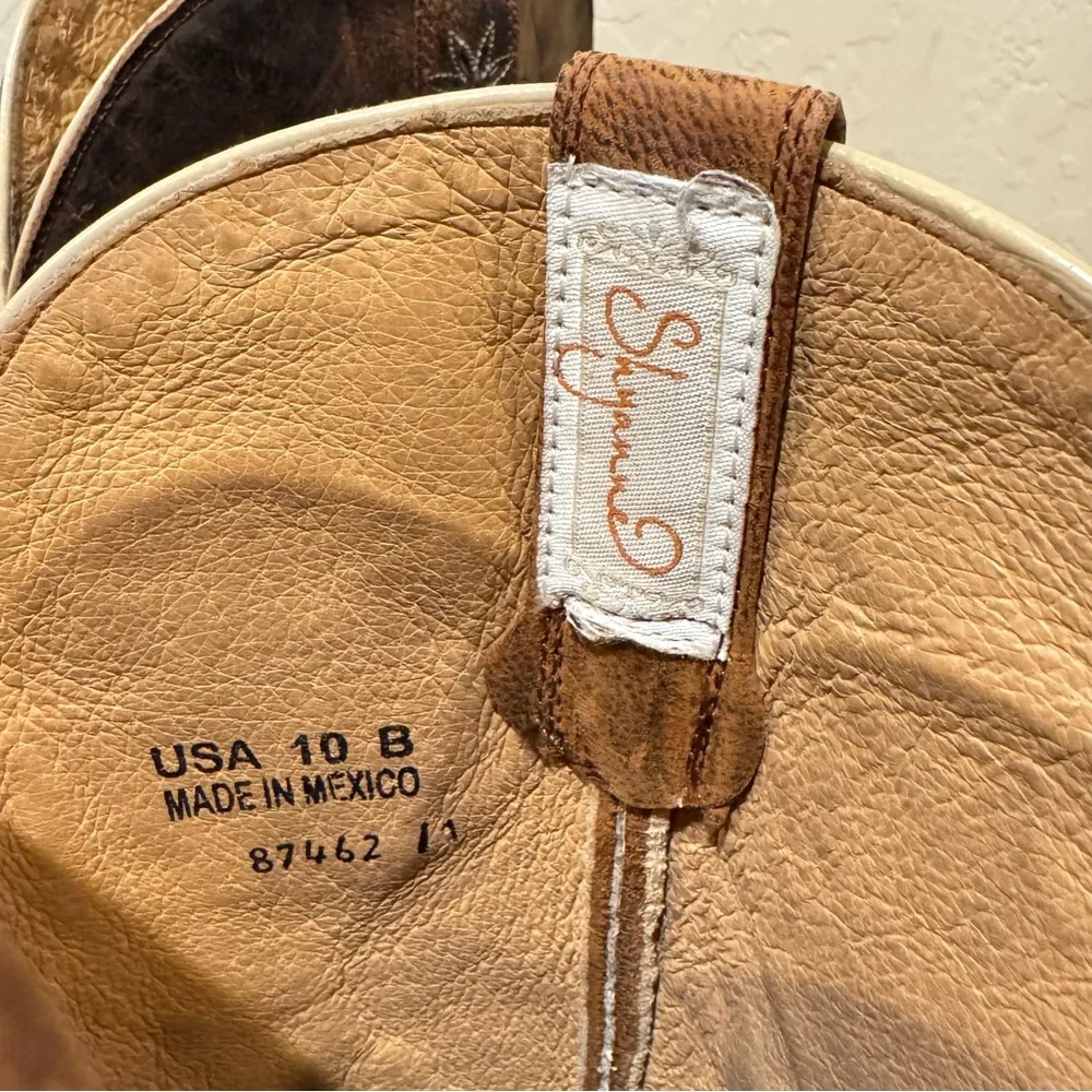 Shyanne Daisy Mae Leather Floral Overlay Cowboy Boots - Picture 13 of 14